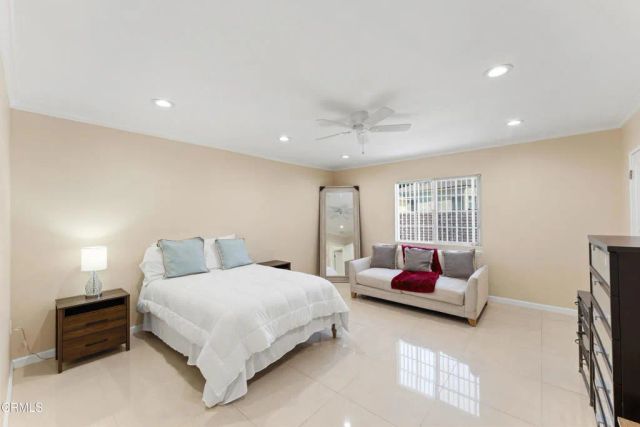 814 Kellogg Avenue, Glendale, CA 91202