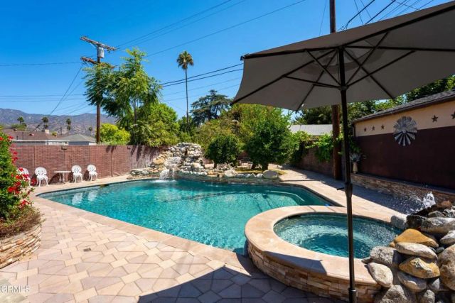 814 Kellogg Avenue, Glendale, CA 91202