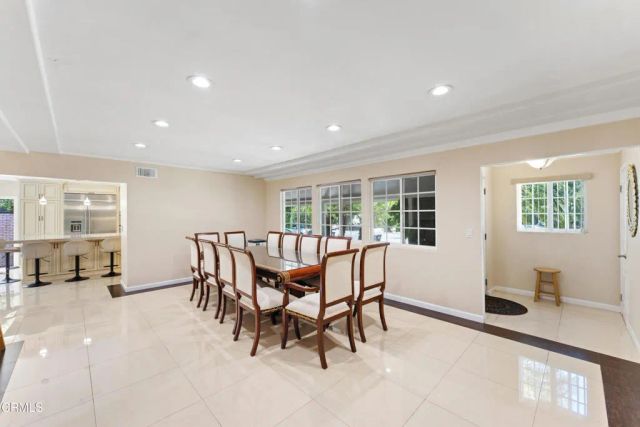 814 Kellogg Avenue, Glendale, CA 91202