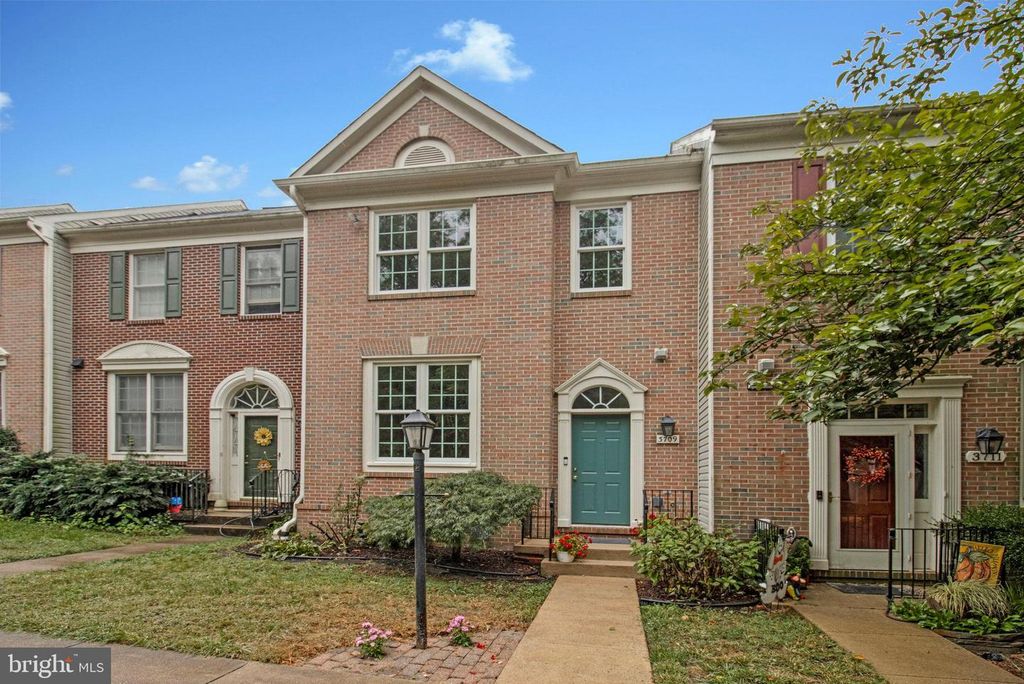 3709 HUNTLEY MEADOWS LN, Alexandria, VA 22306