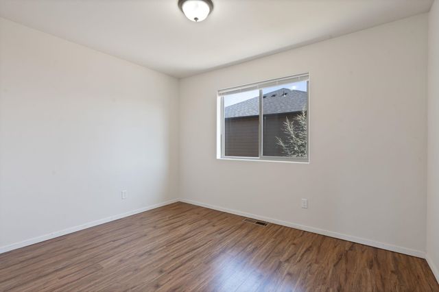 5524 N Driscoll Blvd, Spokane, WA 99205