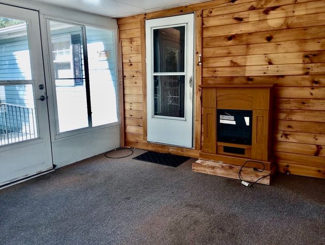 32 Edward Lane, Barre, MA 01005