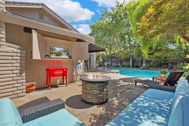 4288 Boulder Creek Cir, Stockton, CA 95219