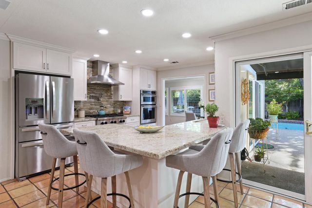 4288 Boulder Creek Cir, Stockton, CA 95219