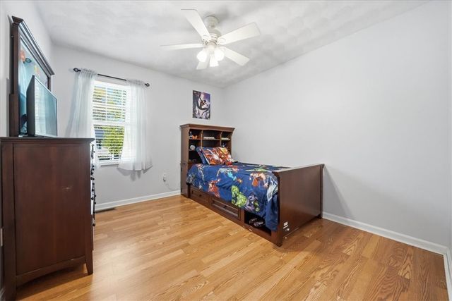 23 Moss Lane, Coventry, RI 02816