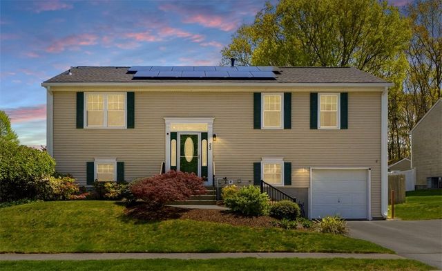 23 Moss Lane, Coventry, RI 02816