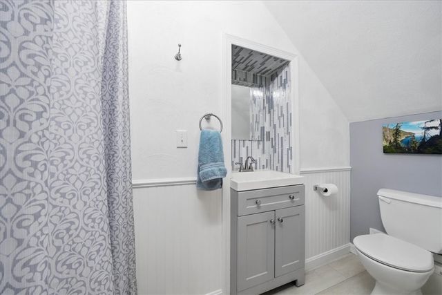 23 Moss Lane, Coventry, RI 02816