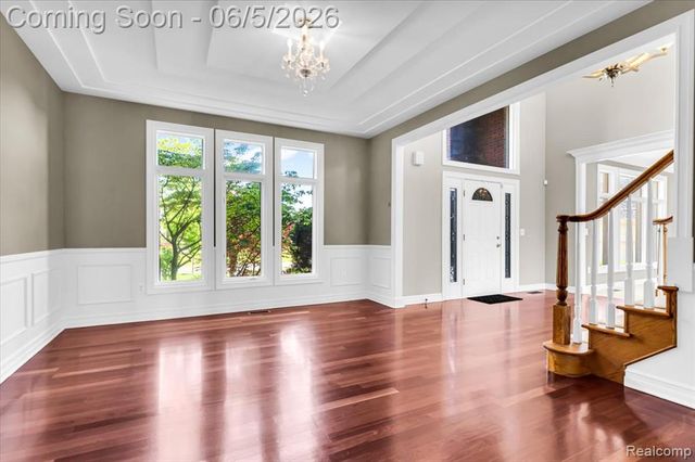 2424 Pebble Beach Drive, Oakland, MI 48363