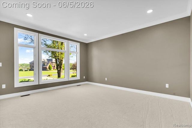 2424 Pebble Beach Drive, Oakland, MI 48363