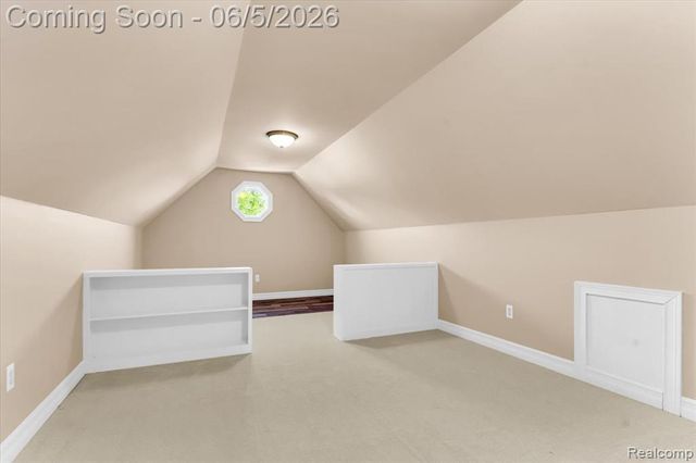 2424 Pebble Beach Drive, Oakland, MI 48363