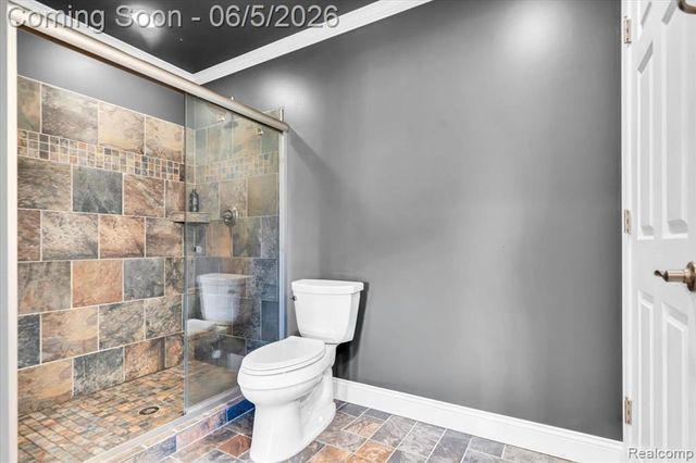 2424 Pebble Beach Drive, Oakland, MI 48363