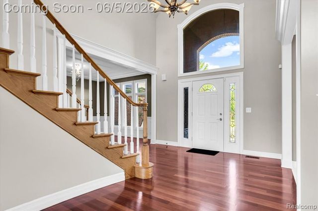 2424 Pebble Beach Drive, Oakland, MI 48363