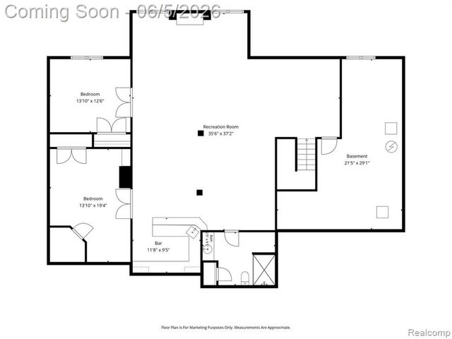 2424 Pebble Beach Drive, Oakland, MI 48363