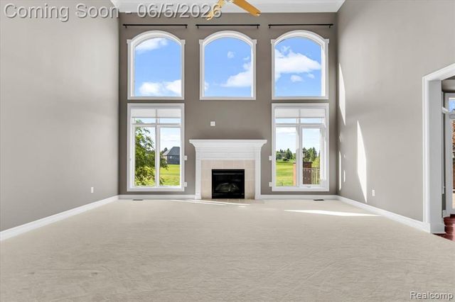 2424 Pebble Beach Drive, Oakland, MI 48363