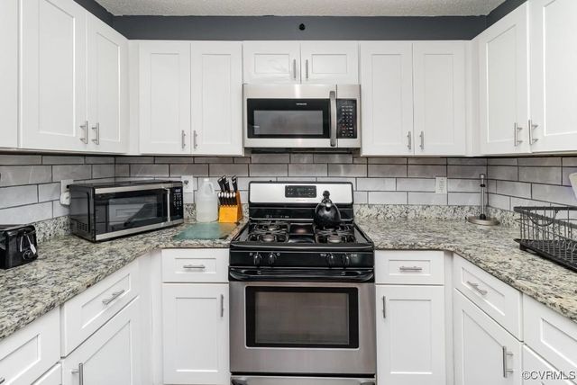 7801 Mill River Ln, Chesterfield, VA 23832