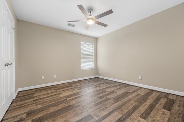 702 Clayton Street, Tomball, TX 77375