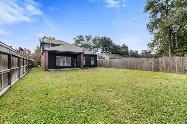 702 Clayton Street, Tomball, TX 77375