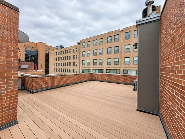 1351 W ALTGELD Street 1J, Chicago, IL 60614