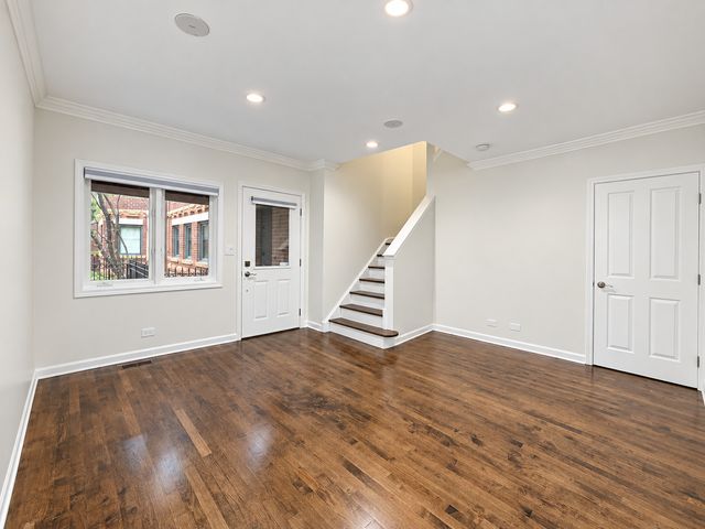 1351 W ALTGELD Street 1J, Chicago, IL 60614
