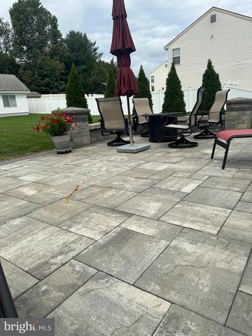 1241 WHISPERING WOODS DR, Williamstown, NJ 08094