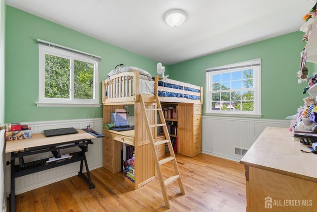 66 Creighton Circle, Old Bridge, NJ 08857