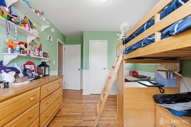 66 Creighton Circle, Old Bridge, NJ 08857