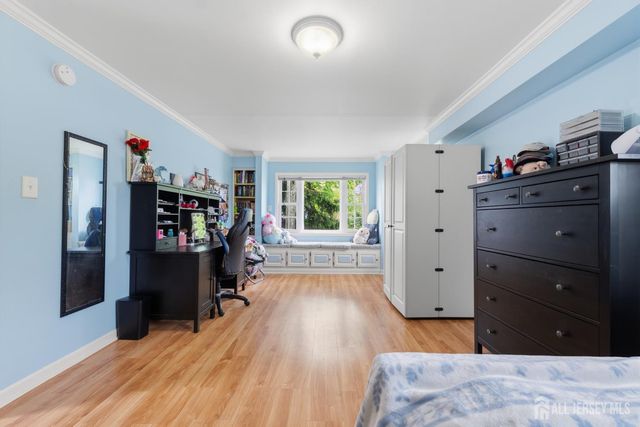 66 Creighton Circle, Old Bridge, NJ 08857