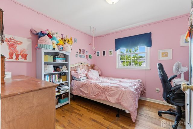 66 Creighton Circle, Old Bridge, NJ 08857