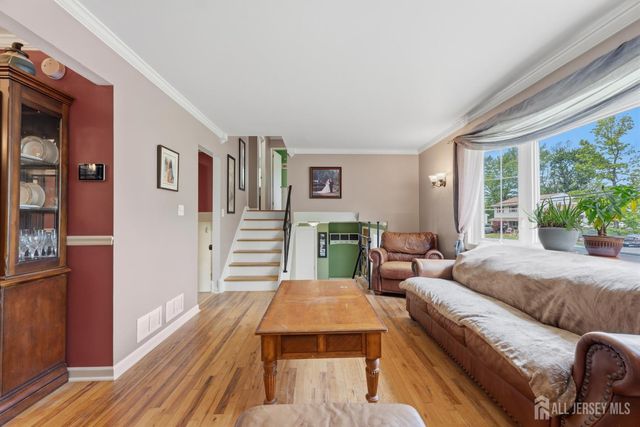 66 Creighton Circle, Old Bridge, NJ 08857