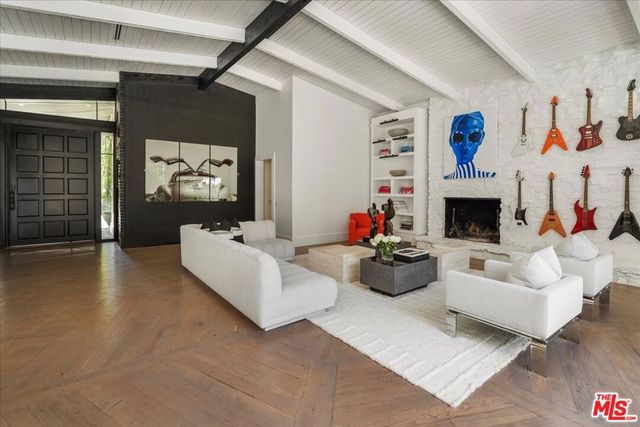 1100 Pine Drive, Beverly Hills, CA 90210