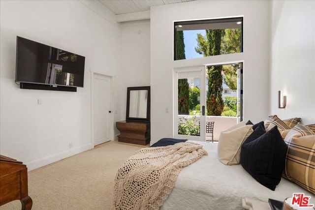 1100 Pine Drive, Beverly Hills, CA 90210