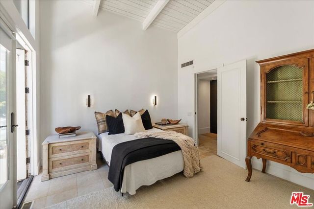 1100 Pine Drive, Beverly Hills, CA 90210