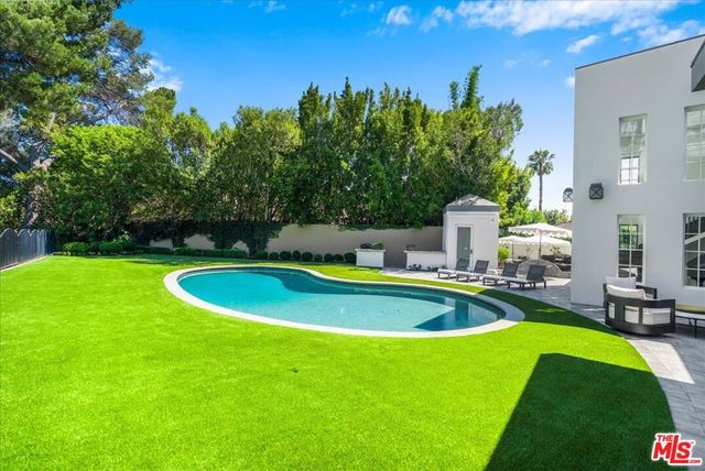 1100 Pine Drive, Beverly Hills, CA 90210