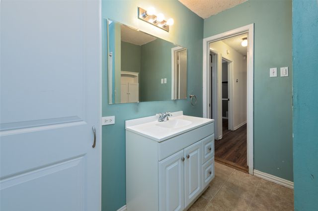 5290 Alamo Drive, Abilene, TX 79605