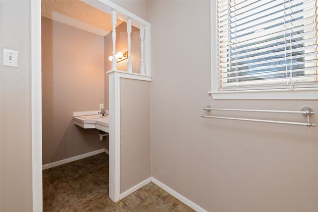 5290 Alamo Drive, Abilene, TX 79605