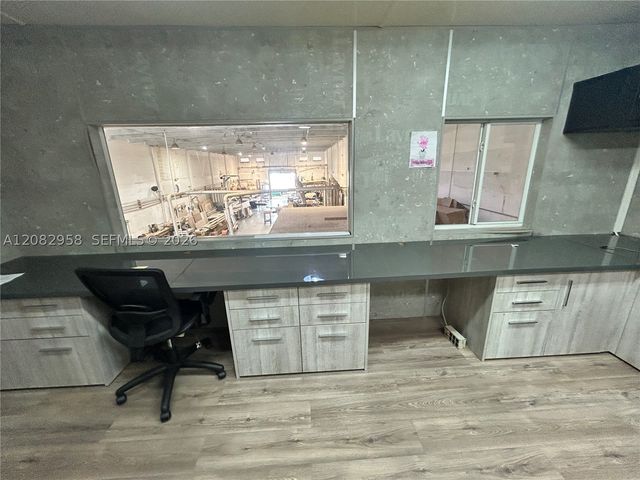 2720 W 3rd Ct, Hialeah, FL 33010