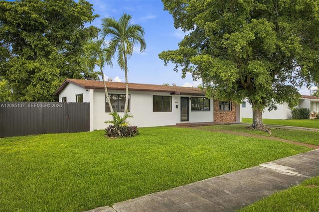 4920 SW 94th Court, Miami, FL 33165