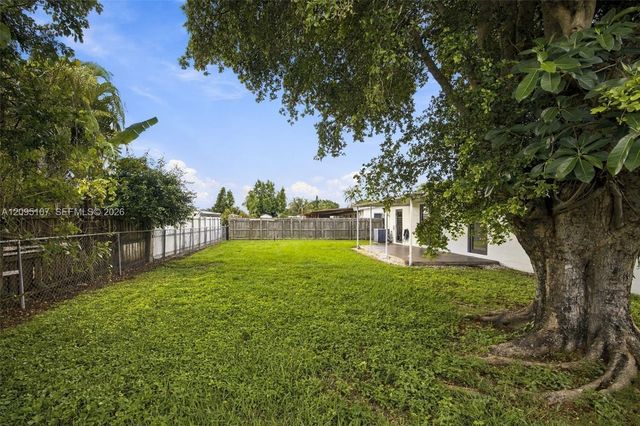 4920 SW 94th Court, Miami, FL 33165