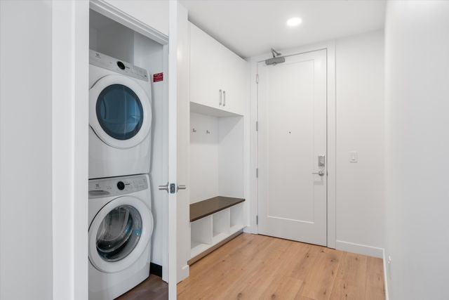 1212 Demonbreun St Apt 1715, Nashville, TN 37203