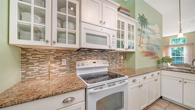 3728 71ST TERRACE E, Sarasota, FL 34243