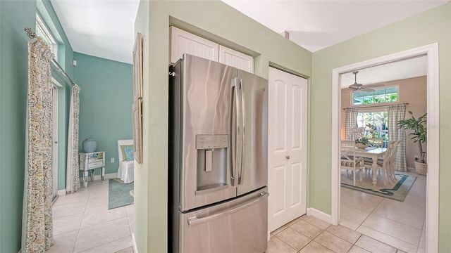 3728 71ST TERRACE E, Sarasota, FL 34243