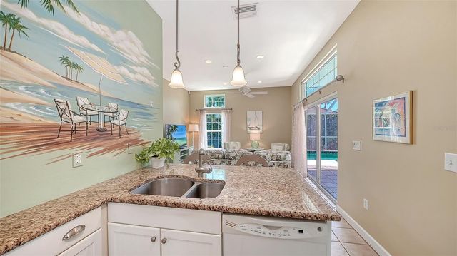 3728 71ST TERRACE E, Sarasota, FL 34243