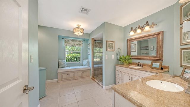3728 71ST TERRACE E, Sarasota, FL 34243