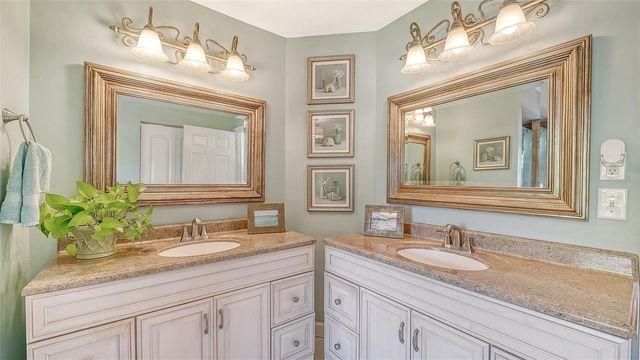 3728 71ST TERRACE E, Sarasota, FL 34243