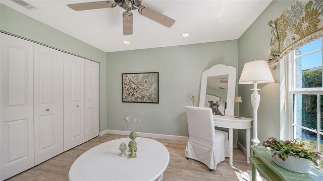 3728 71ST TERRACE E, Sarasota, FL 34243