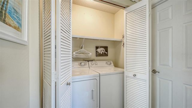 3728 71ST TERRACE E, Sarasota, FL 34243