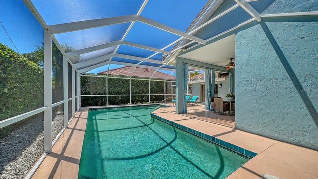 3728 71ST TERRACE E, Sarasota, FL 34243