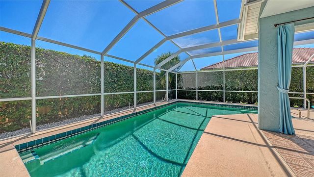 3728 71ST TERRACE E, Sarasota, FL 34243