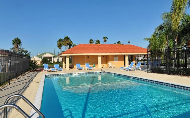 3728 71ST TERRACE E, Sarasota, FL 34243