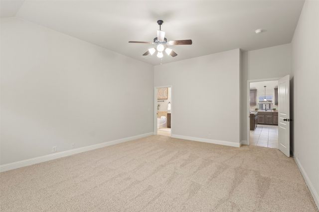 1020 Broken Wheel Trail, Aubrey, TX 76227